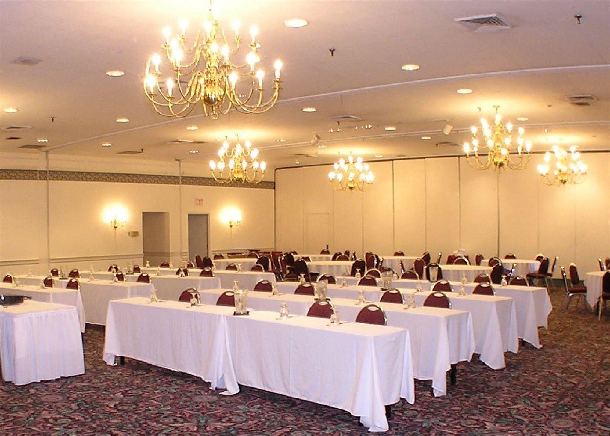 Fireside Inn & Suites West Lebanon Bagian luar foto